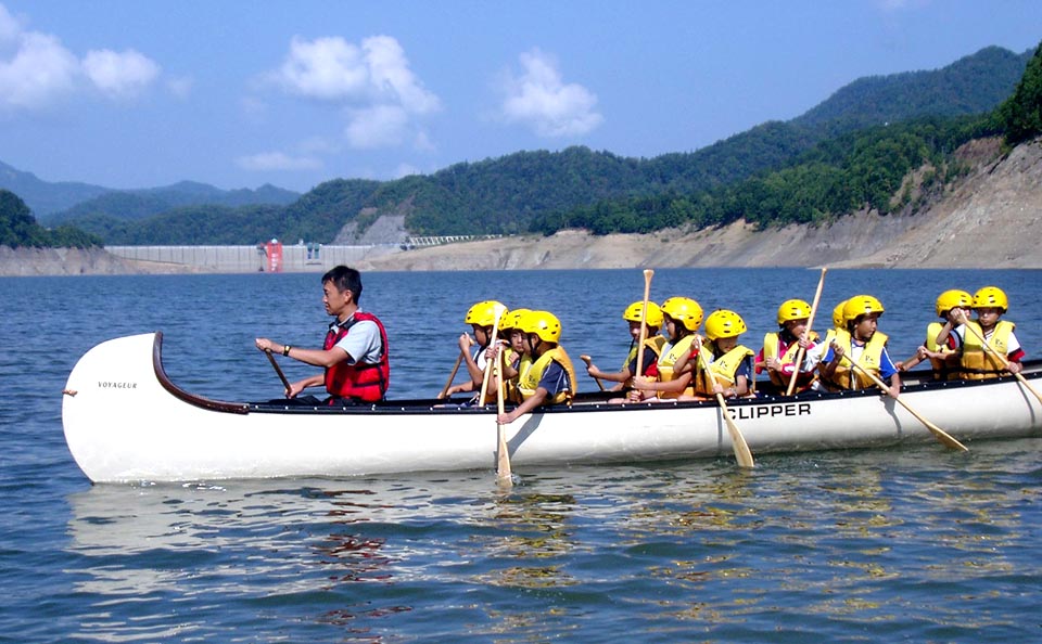 岩尾内湖でのカヌー