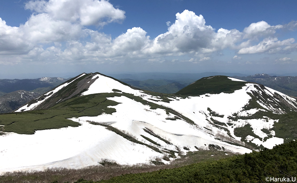 雪化粧された天塩岳